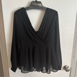 NWT Fashion Nova, size XL black top.
